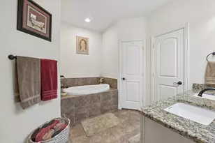 279 Marina Dr, Azle, TX 76020 - Photo 18