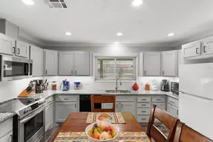 806 S Ave O, Clifton, TX 76634 - Photo 12