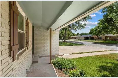 806 S Avenue O, Clifton, TX 76634 - Photo 6