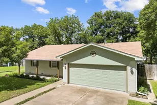 806 S Ave O, Clifton, TX 76634 - Photo 32