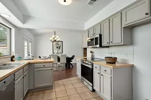 1221 Sicily Ct, Garland, TX 75040 - Photo 10