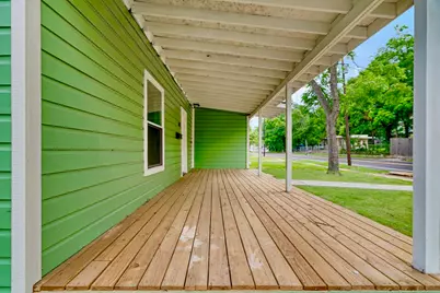 562 SW 1st, Paris, TX 75460 - Photo 2