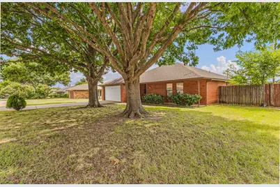 1422 Stiles Court, Midlothian, TX 76065 - Photo 2
