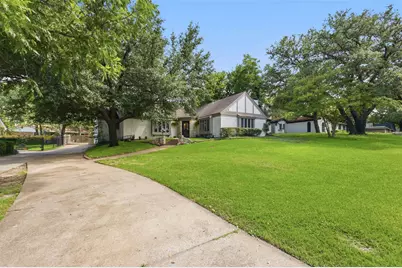 240 Timberlake Drive, Azle, TX 76020 - Photo 34