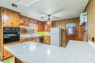 137 Taos Drive, Woodway, TX 76712 - Photo 6