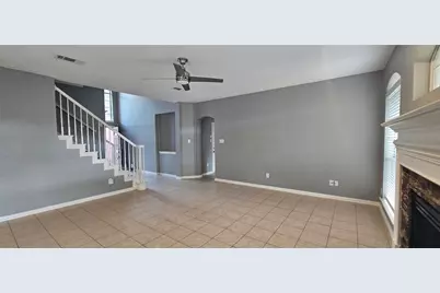 5725 Champion Court, Arlington, TX 76017 - Photo 10