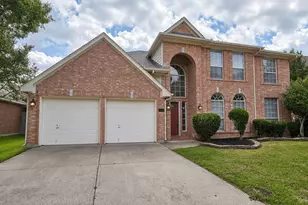5725 Champion Ct, Arlington, TX 76017 - Photo 1