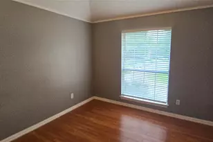 5725 Champion Ct, Arlington, TX 76017 - Photo 12