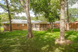 616 Post Oak Dr, Hurst, TX 76053 - Photo 32