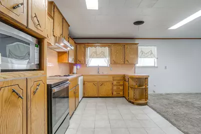 616 Post Oak Drive, Hurst, TX 76053 - Photo 8