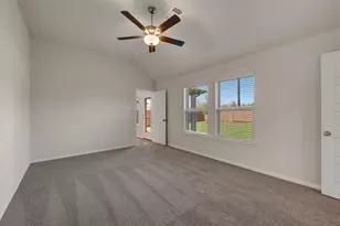 160 Hudson Ln, Justin, TX 76247 - Photo 14
