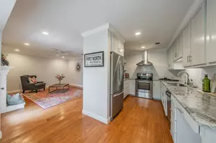 913 Roaring Springs Rd, Fort Worth, TX 76114 - Photo 2