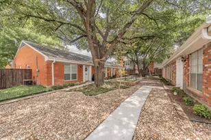 913 Roaring Springs Rd, Fort Worth, TX 76114 - Photo 28