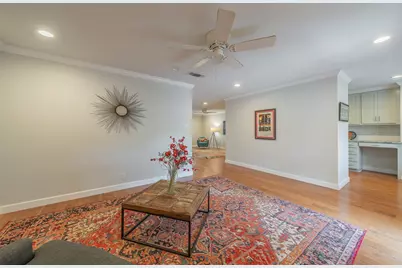 913 Roaring Springs Road, Fort Worth, TX 76114 - Photo 8