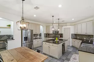 3913 Tidal Dr, Carrollton, TX 75007 - Photo 16