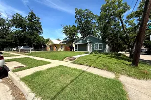 2502 W Lovers Ln, Dallas, TX 75235 - Photo 2