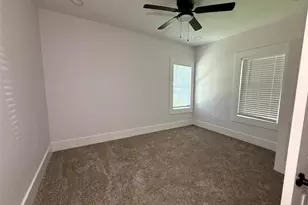 2502 W Lovers Ln, Dallas, TX 75235 - Photo 14