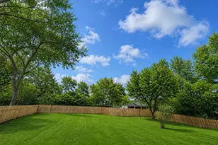 216 N Ricketts St, Sherman, TX 75092 - Photo 6