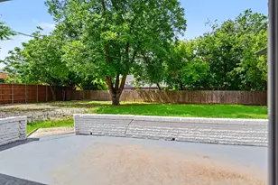 6031 Preston Crest Ln, Dallas, TX 75230 - Photo 20