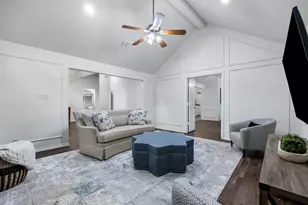4206 N Hill Dr, Carrollton, TX 75010 - Photo 2