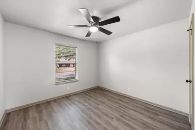 3008 Lafayette Street, Corsicana, TX 75110 - Photo 16