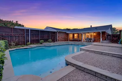 2910 Flagstone Drive, Garland, TX 75044 - Photo 2