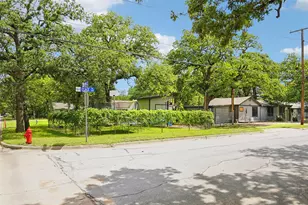 7616 Osage Trail, Lake Worth, TX 76135 - Photo 38