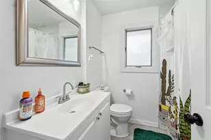 588 Pine St, Lewisville, TX 75057 - Photo 32