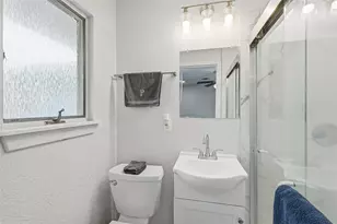 588 Pine St, Lewisville, TX 75057 - Photo 28