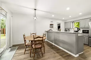 588 Pine St, Lewisville, TX 75057 - Photo 14