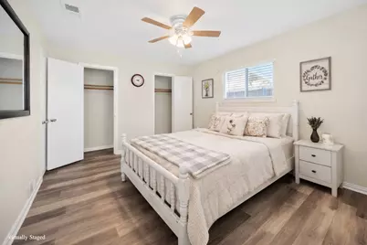 4016 Tacoma Street, Irving, TX 75062 - Photo 14