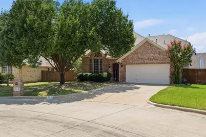 613 Dorchester Lane, Mansfield, TX 76063 - Photo 1