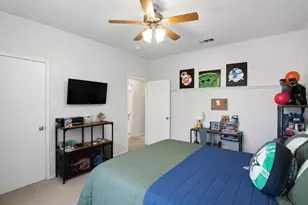 613 Dorchester Ln, Mansfield, TX 76063 - Photo 32