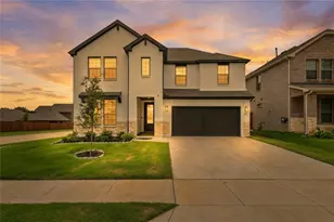 521 Wickerdale Wy, Little Elm, TX 75068 - Photo 2