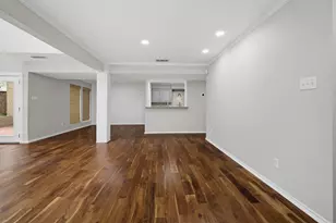 3703 Hulen Park Dr, Fort Worth, TX 76109 - Photo 12