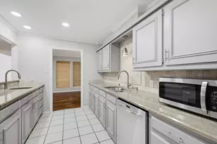 3703 Hulen Park Dr, Fort Worth, TX 76109 - Photo 20