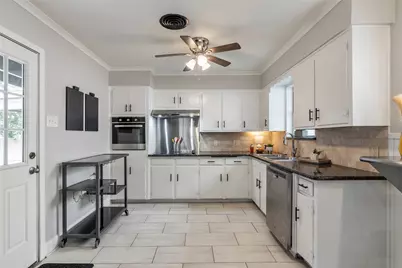 3704 Stadium Drive, Fort Worth, TX 76109 - Photo 4