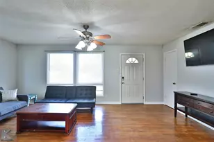2109 Collins Ave, Abilene, TX 79603 - Photo 4