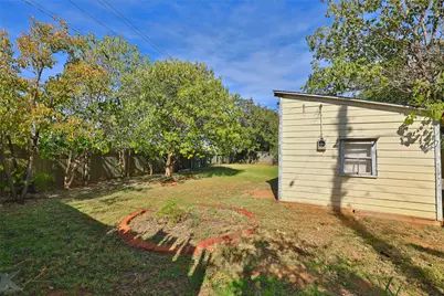2109 Collins Avenue, Abilene, TX 79603 - Photo 24