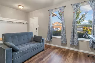 2832 Westover Drive, Grand Prairie, TX 75052 - Photo 6