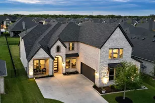 386 Paddle Boat Dr, Granbury, TX 76049 - Photo 1