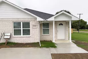 200 N Dallas St, Rice, TX 75155 - Photo 2