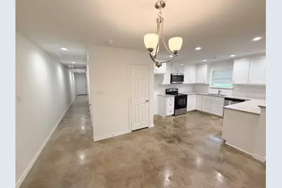 200 N Dallas Street #114, Rice, TX 75155 - Photo 6