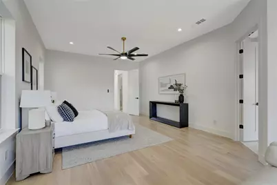 3720 Fairfax Avenue, Dallas, TX 75209 - Photo 10