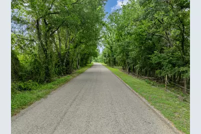 1598 Creek Road, Lorena, TX 76655 - Photo 30