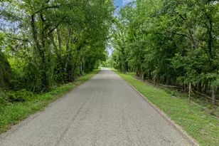 1598 Creek Rd, Lorena, TX 76655 - Photo 30