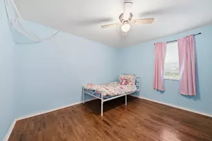 1598 Creek Rd, Lorena, TX 76655 - Photo 12
