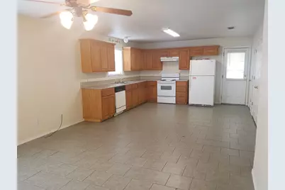 309 S Blue Jay Court, Weatherford, TX 76088 - Photo 2