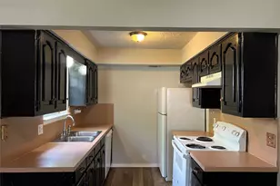 802 N Crockett St, Sherman, TX 75090 - Photo 4