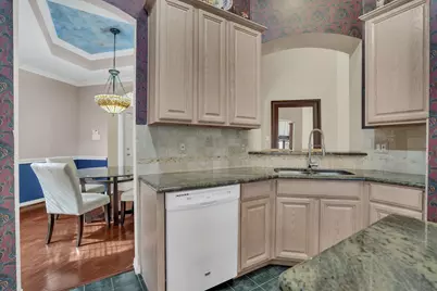 2630 Lakeforest Court, Dallas, TX 75214 - Photo 8